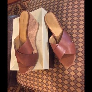 🌺 Wedges